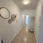 Bright, Spacious Nearby Apartamento Ostende