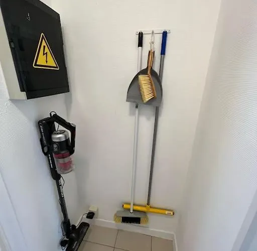 Apartman Bright, Spacious Nearby *